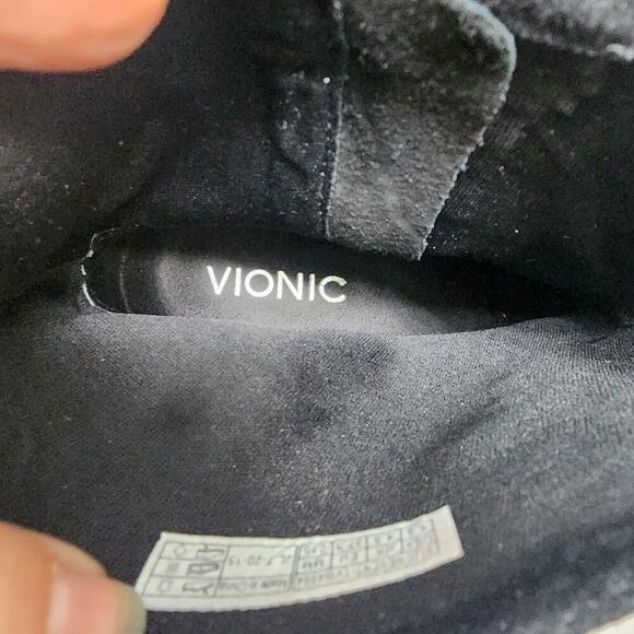 Vionic‎ Cresent Ankle Moto Boot Womens Black Suede Leather Chain Hardware Sz 6.5 - Picture 7 of 9